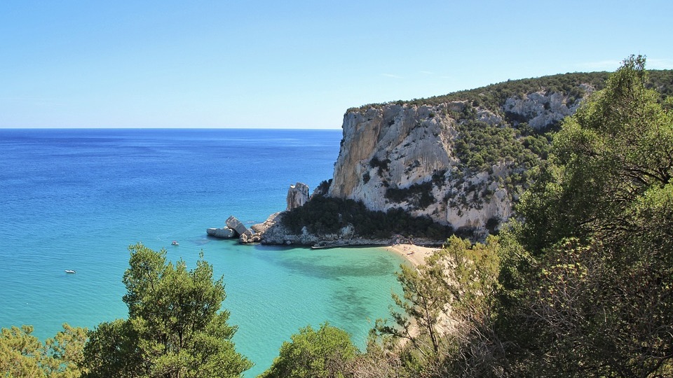 Villaggi in Sardegna sul mare: perle di relax e divertimento