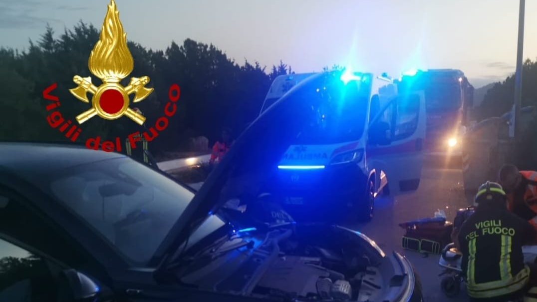 Incidente stradale sulla SP 160 nei pressi di Arzachena: un ferito trasportato in ospedale