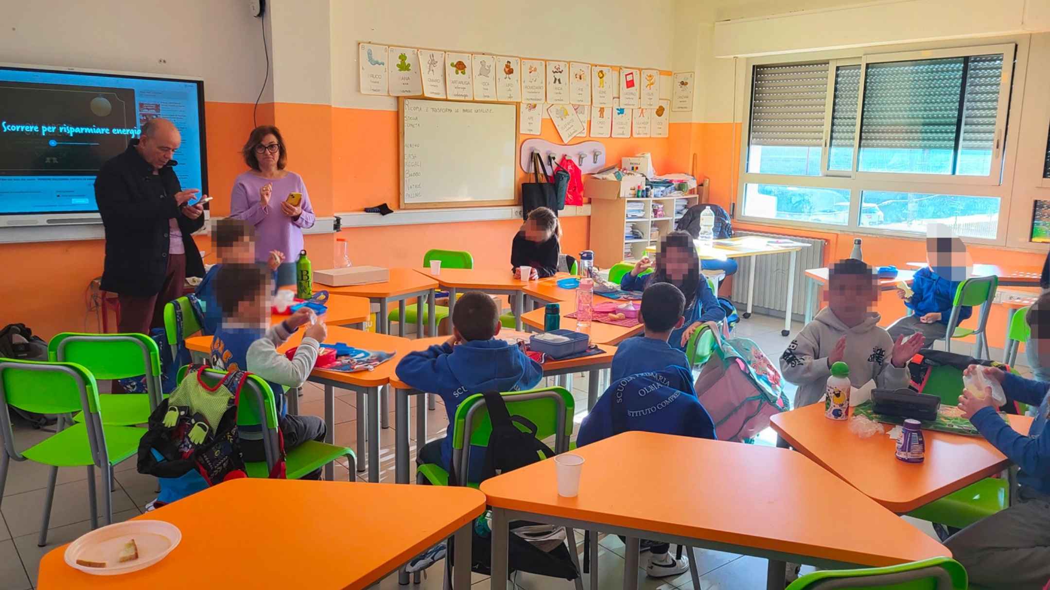 Olbia: i bambini scoprono il ciclo dell'olio d'oliva con il progetto 