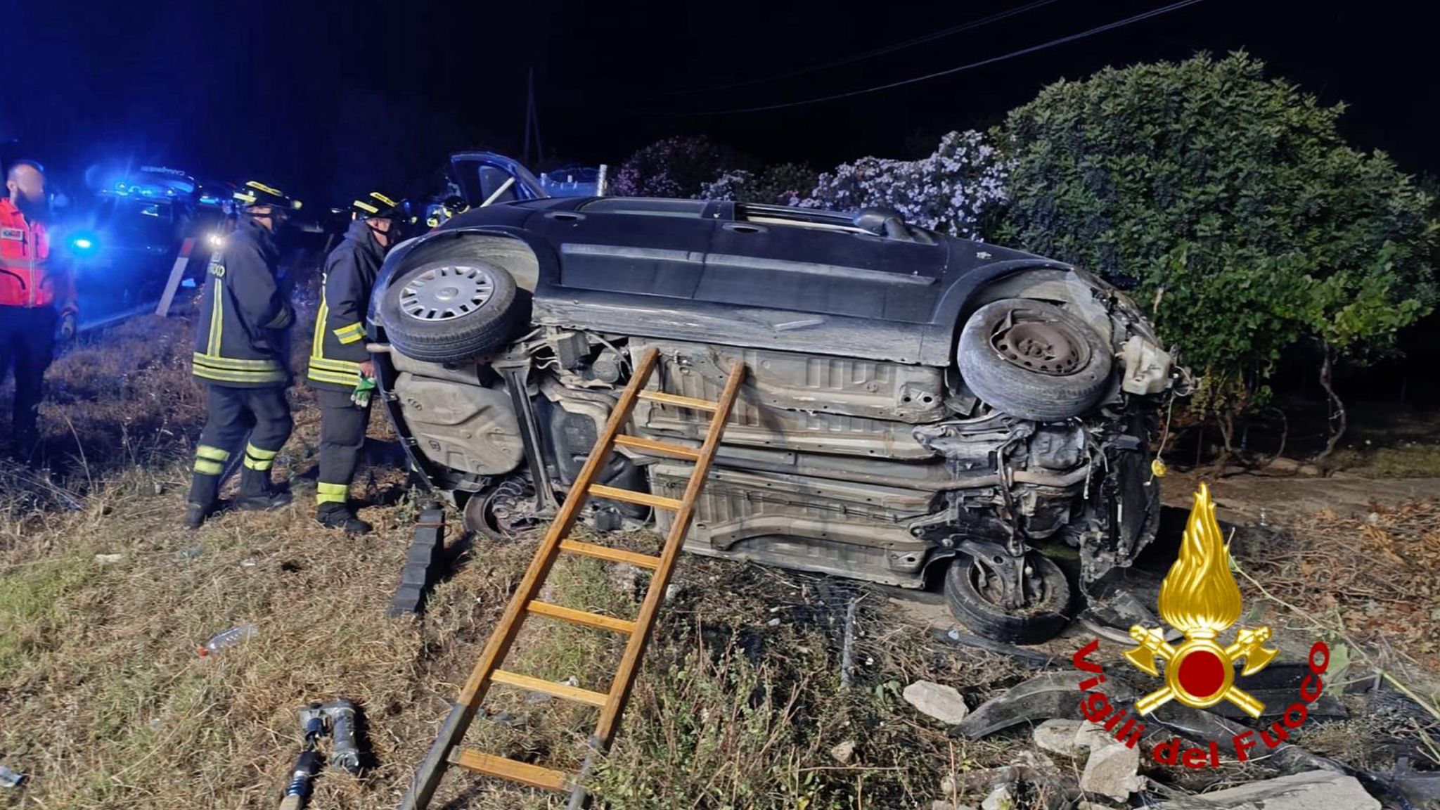 Nord Sardegna, perde il controllo dell'auto: donna in ospedale