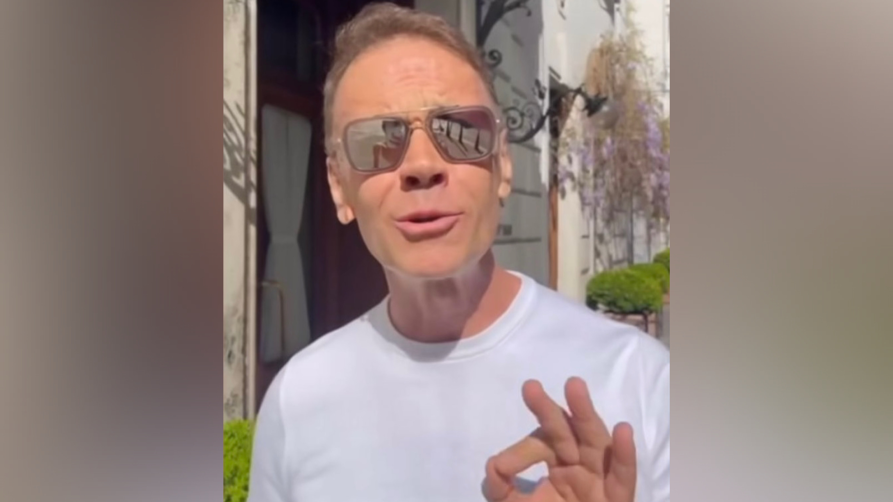 Rocco Siffredi Ad Olbia Il Pornoattore Avvistato Per Le Vie Della Città