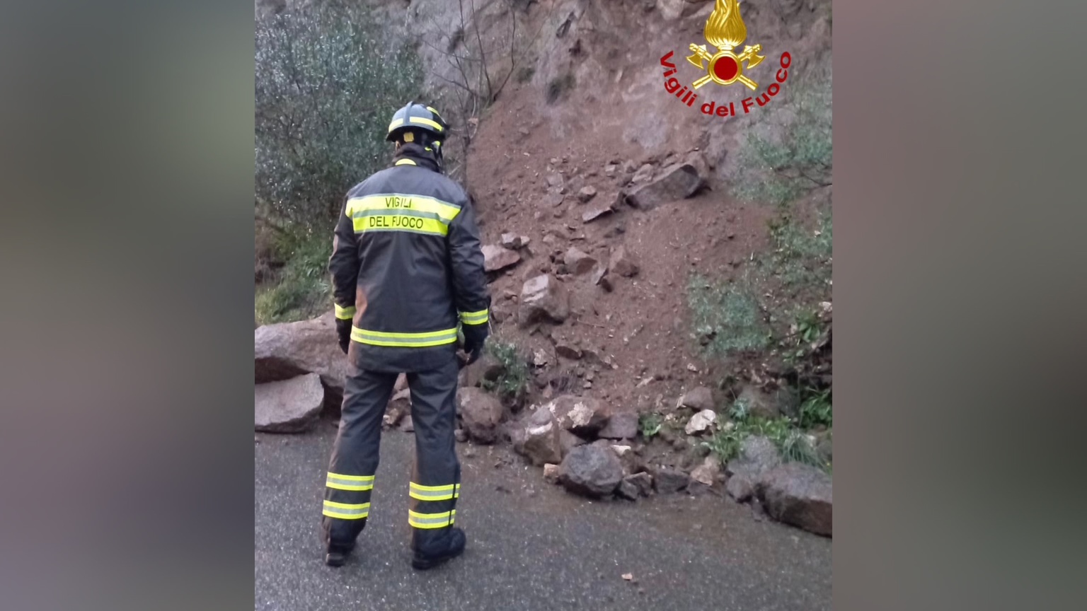 Maltempo: numerosi interventi dei Vigili del Fuoco nella notte