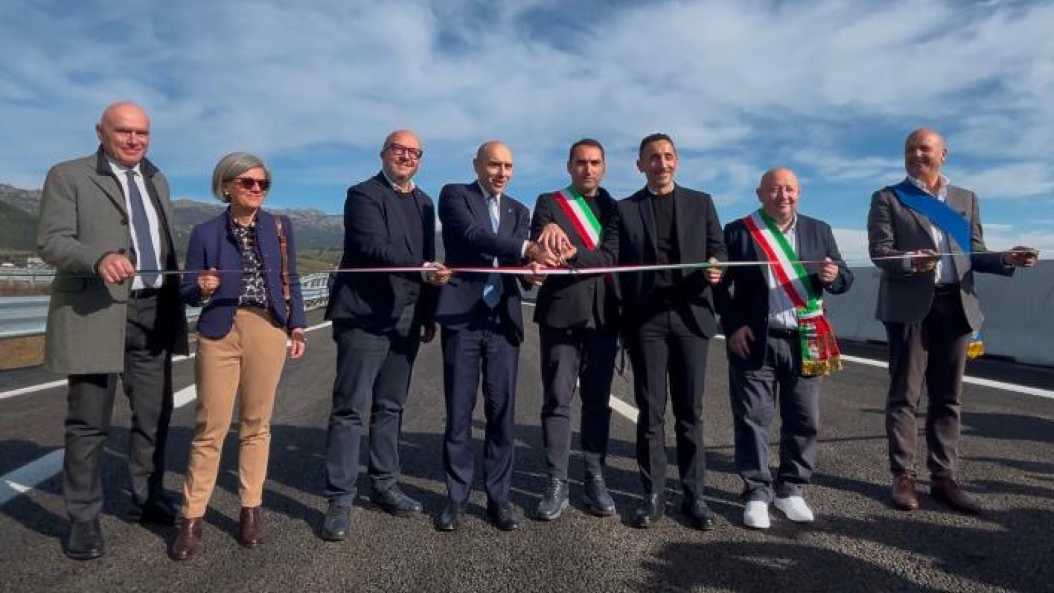 Sassari-Olbia inaugurata con l’apertura dell’ultimo tratto