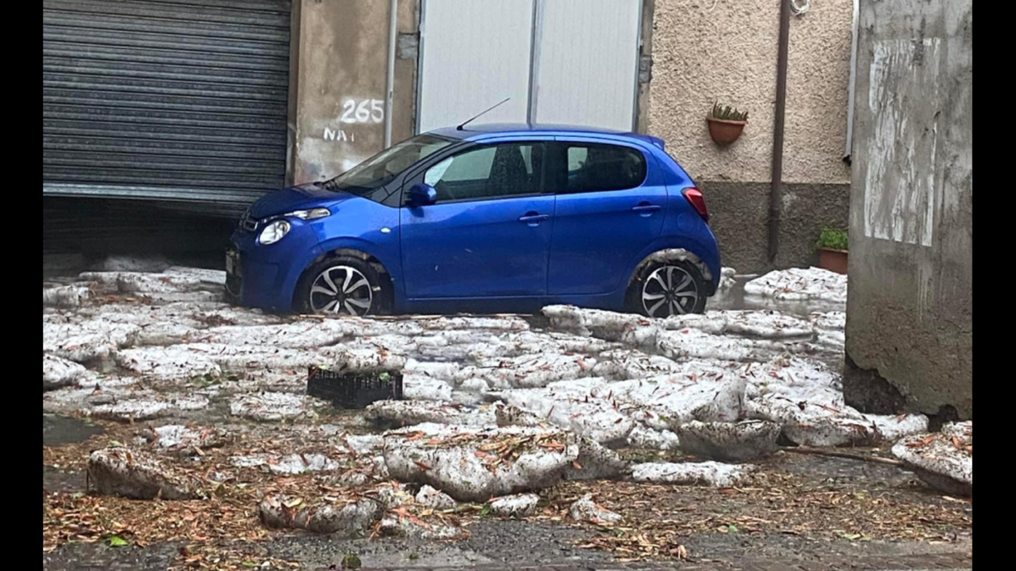 Oschiri: bufera d’acqua e grandine nel centro abitato